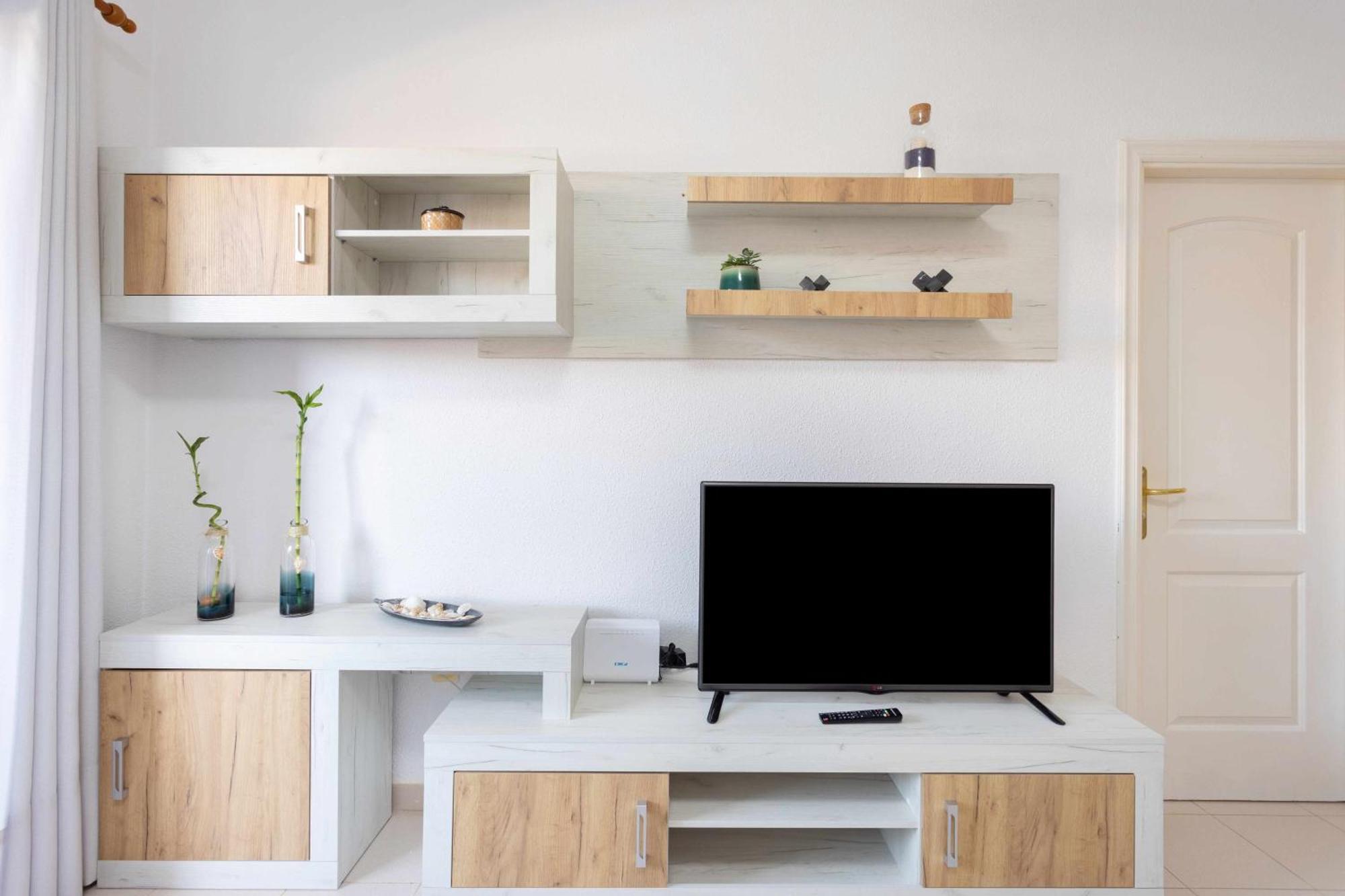 Agradable Piso Con Piscina & Playa Terraza Y Wifi Apartman Costa Del Silencio Kültér fotó