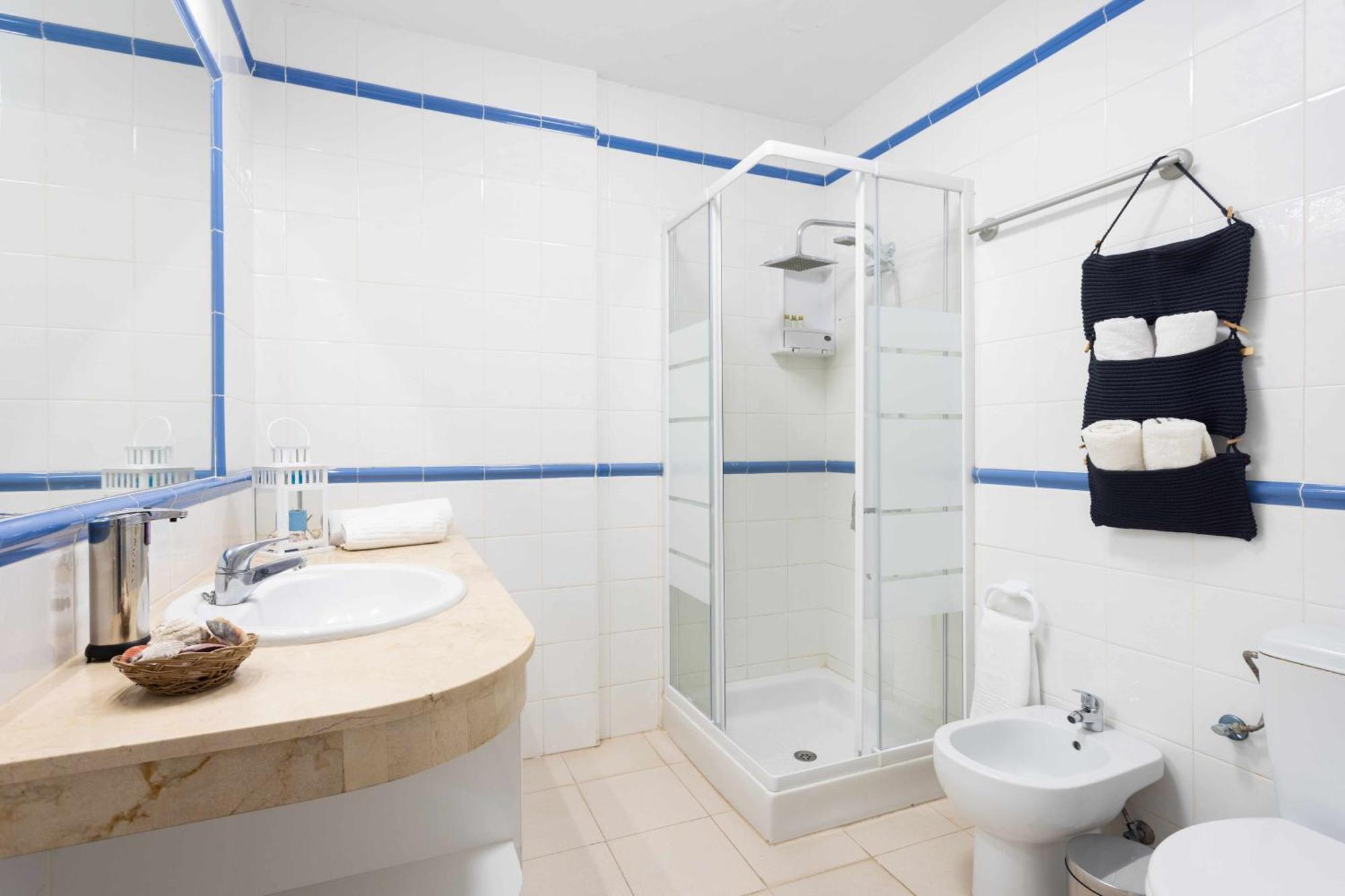Agradable Piso Con Piscina & Playa Terraza Y Wifi Apartman Costa Del Silencio Kültér fotó
