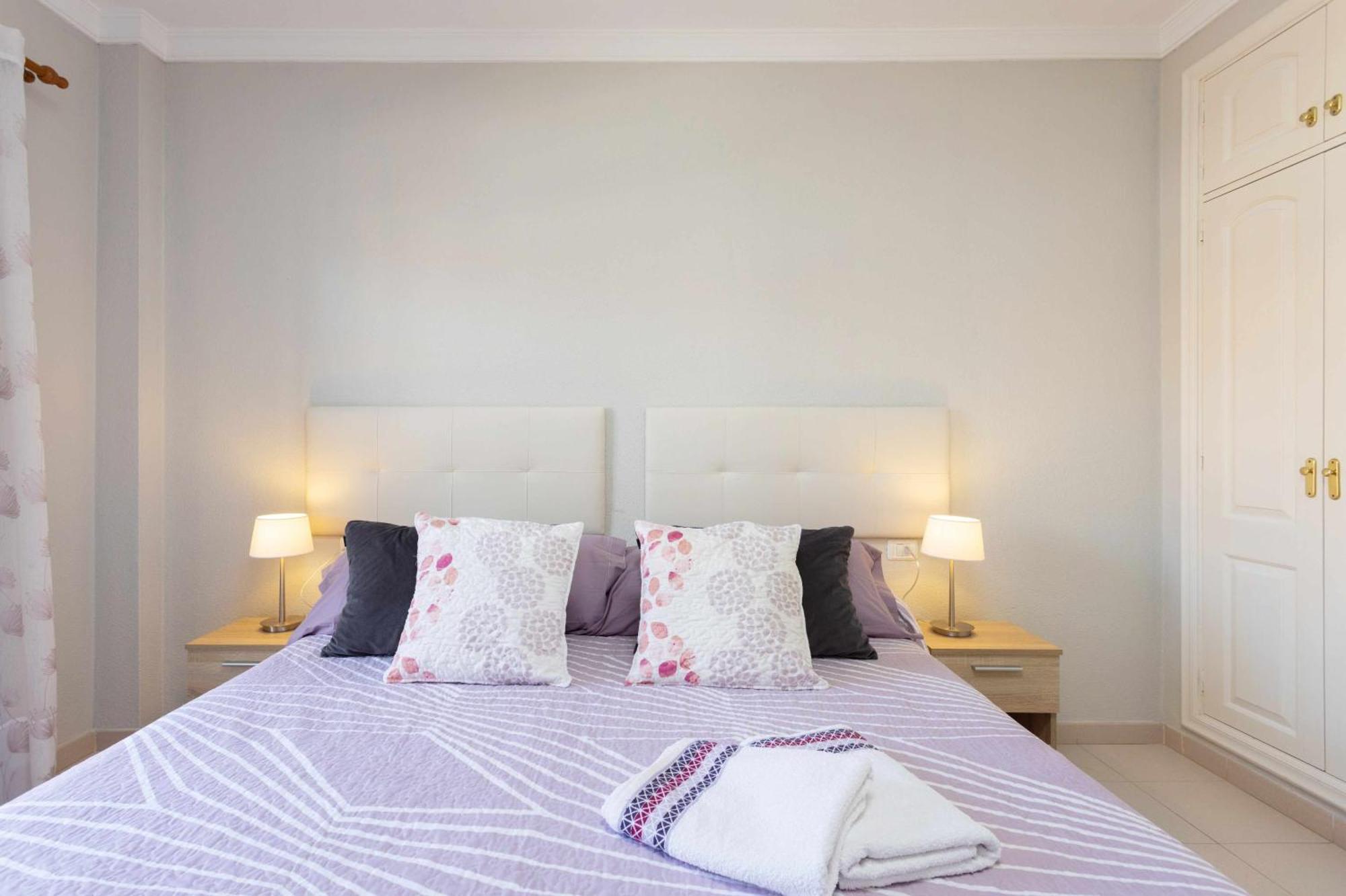 Agradable Piso Con Piscina & Playa Terraza Y Wifi Apartman Costa Del Silencio Kültér fotó